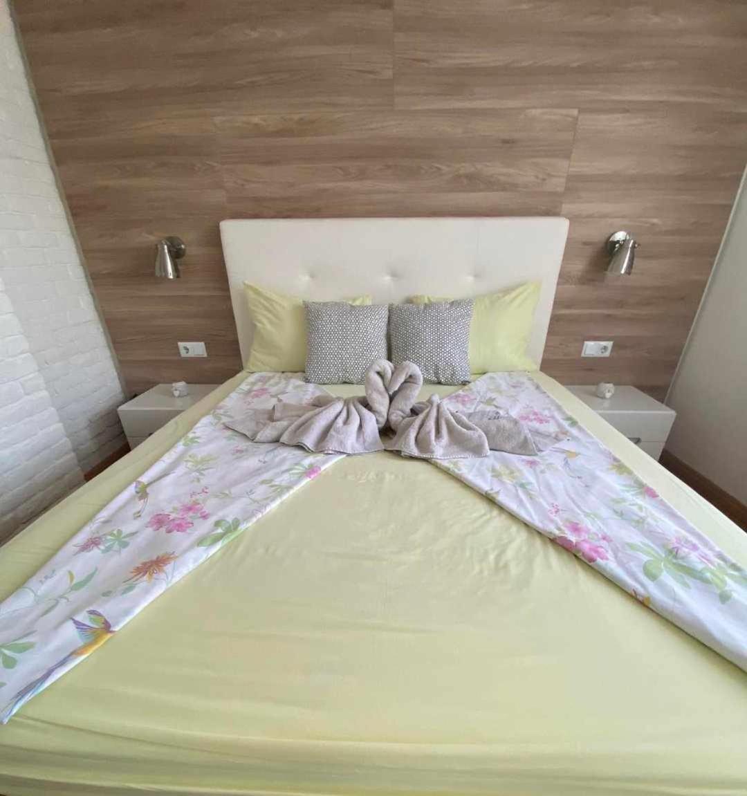 Apartment Art Veliko Tŭrnovo Eksteriør bilde
