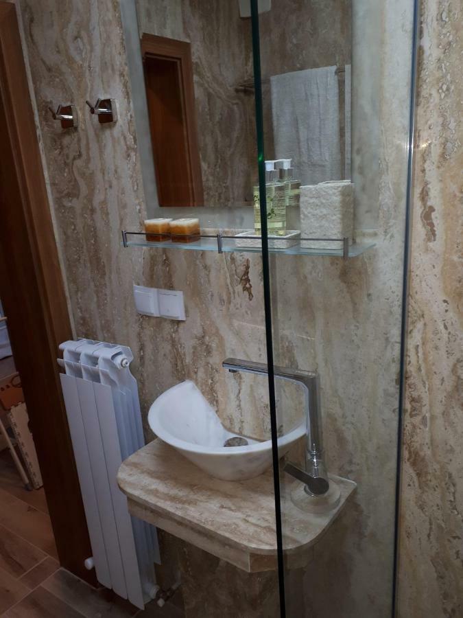 Apartment Art Veliko Tŭrnovo Eksteriør bilde